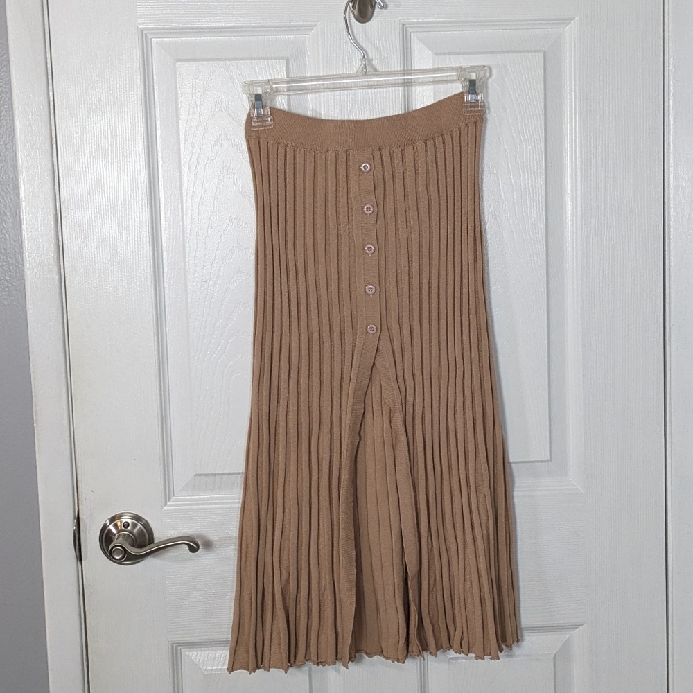 Cider Ribbed Midi Skirt in Camel Brown